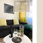 Sol Lux 1st Floor Lägenhet *